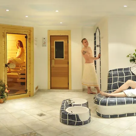 Apartahotel Alpenbad 3*