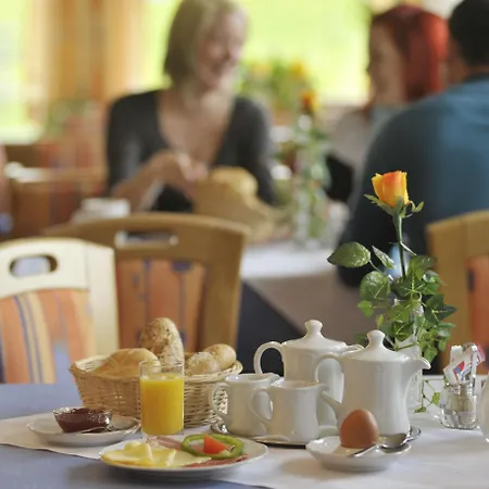 Apartahotel Alpenbad 3*